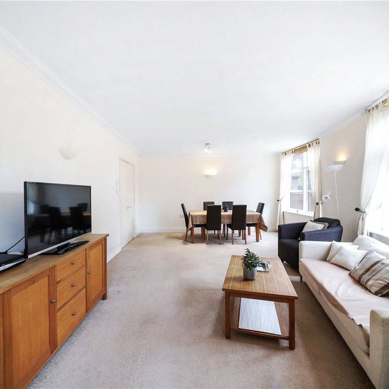 apartment for rent at Worple Road, London, SW19, England Cottenham Park