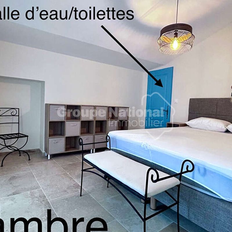 Location appartement 2 pièces 45 m² Châteauneuf-du-Pape (84230)