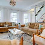 Rent 4 bedroom house of 129 m² in Newport