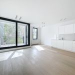 Huur 1 slaapkamer appartement van 77 m² in Uccle