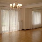Wynajmij 5 sypialnię dom z 240 m² w Kraków