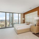 Rent 3 bedroom flat of 300 m² in London