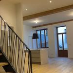 Appartement de 104 m² avec 4 chambre(s) en location à Chambéry