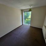 Rent 2 bedroom apartment of 55 m² in Luton