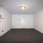 Rent 2 bedroom flat of 79 m² in Liverpool