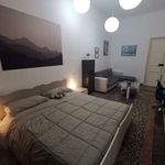 Affitto 4 camera appartamento in Genova