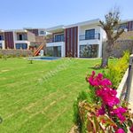 Rent 4 bedroom house of 610 m² in Muğla