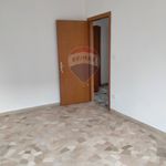 Affitto 5 camera appartamento di 136 m² in Vicenza