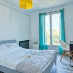 Rent a room of 103 m² in Marseille