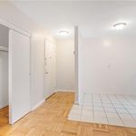 Rent 1 bedroom apartment of 550 m² in Yonkers