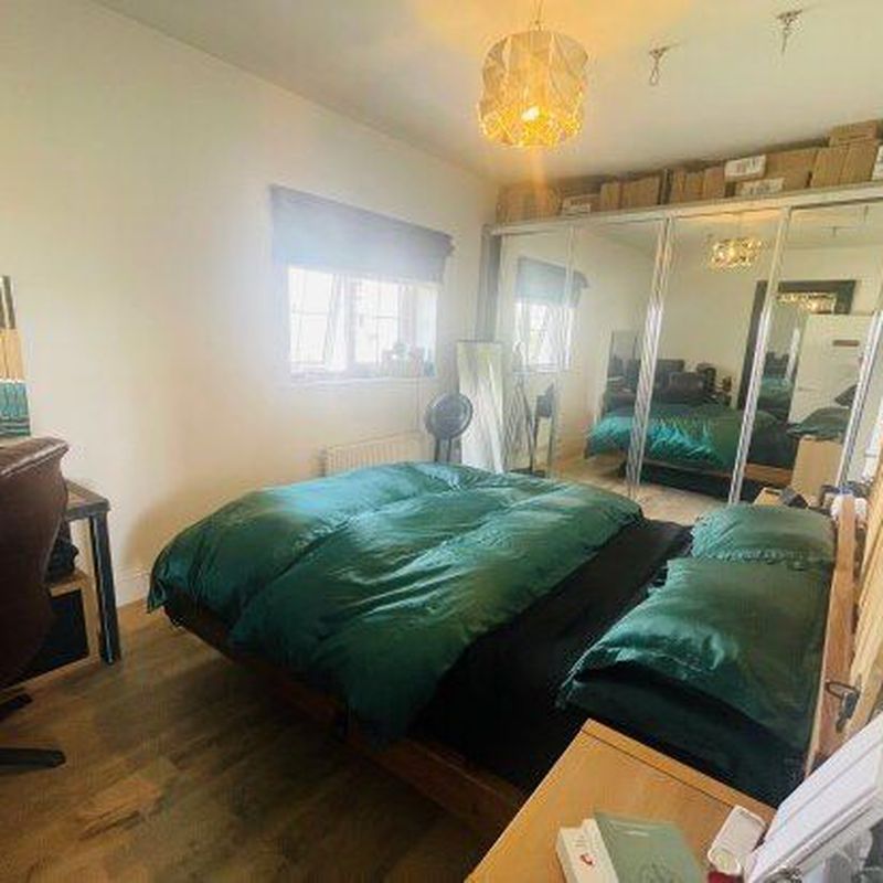 Flat to rent in Y Corsydd, Llanelli SA15 Morfa