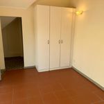 Rent 3 bedroom apartment of 120 m² in Sandton
