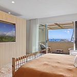 Rent 3 bedroom apartment of 155 m² in Laguna Beach