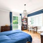 Rent 5 bedroom apartment of 329 m² in Brussel