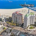 Rent 2 bedroom apartment of 147 m² in Long Beach