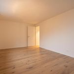 Miete 4 Schlafzimmer wohnung von 73 m² in Gommiswald