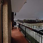 Camera di 95 m² a Milano