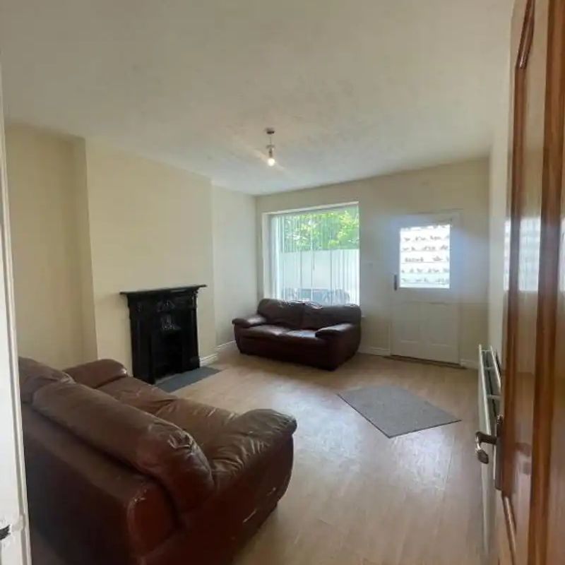 house for rent at 37 High Street, Draperstown, Londonderry, BT45 7AB, England