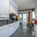 Rent 6 bedroom apartment of 283 m² in Lisboa