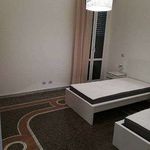 Rent 4 bedroom apartment of 80 m² in Genova