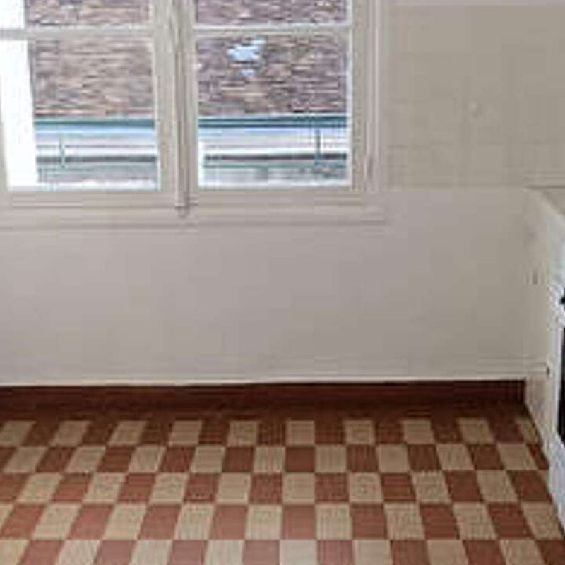 Location appartement 2 pièces 56 m² Vendôme (41100)