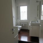 Rent 2 bedroom apartment of 92 m² in Padua