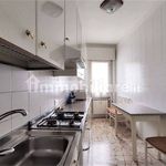 Rent 5 bedroom apartment of 80 m² in Venezia
