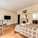 Appartement de 300 m² avec 4 chambre(s) en location à Paris