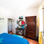 Rent 5 bedroom house of 320 m² in Pesaro