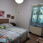 Affitto 5 camera casa di 250 m² in Varazze