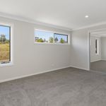 Rent 4 bedroom house in Port Macquarie