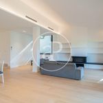 Rent 7 bedroom house of 527 m² in barcelona