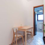 Rent a room of 67 m² in Torino
