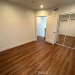 Rent 5 bedroom apartment of 134 m² in Los Angeles