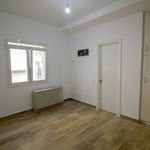 Rent 3 bedroom apartment of 90 m² in Peristeri
