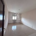 Affitto 5 camera appartamento di 110 m² in Bari