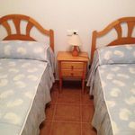 Rent 2 bedroom apartment of 82 m² in Alicante