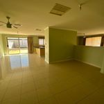 Rent 4 bedroom house in Roxby Downs