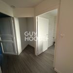Rent 3 bedroom apartment of 60 m² in CAULNES