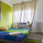 Rent 8 bedroom apartment in Turin