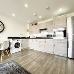 Rent 1 bedroom apartment of 650 m² in Hertsmere