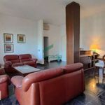 Affitto 5 camera appartamento di 144 m² in Bari