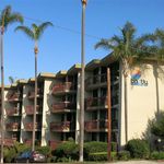 Rent 2 bedroom apartment of 1435 m² in San Diego