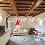 Rent 4 bedroom apartment of 66 m² in Todi