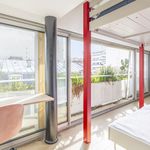 Appartement de 176 m² avec 5 chambre(s) en location à Paris