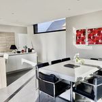 Rent 7 bedroom house of 250 m² in Saint-Saulve