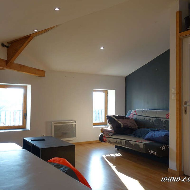 Location appartement 1 pièce 33 m² Le Bois-d'Oingt (69620)