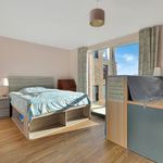 Rent 3 bedroom flat in Cambridge