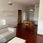 Affitto 2 camera appartamento di 70 m² in Bologna