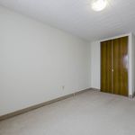 Rent 2 bedroom apartment in St Catharines